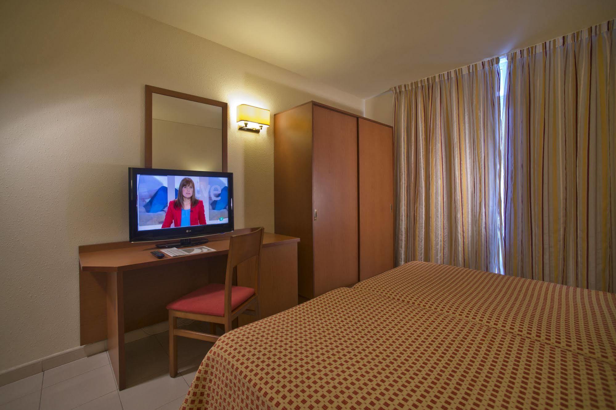 Hotel Spa Mediterraneo Park ロザス エクステリア 写真
