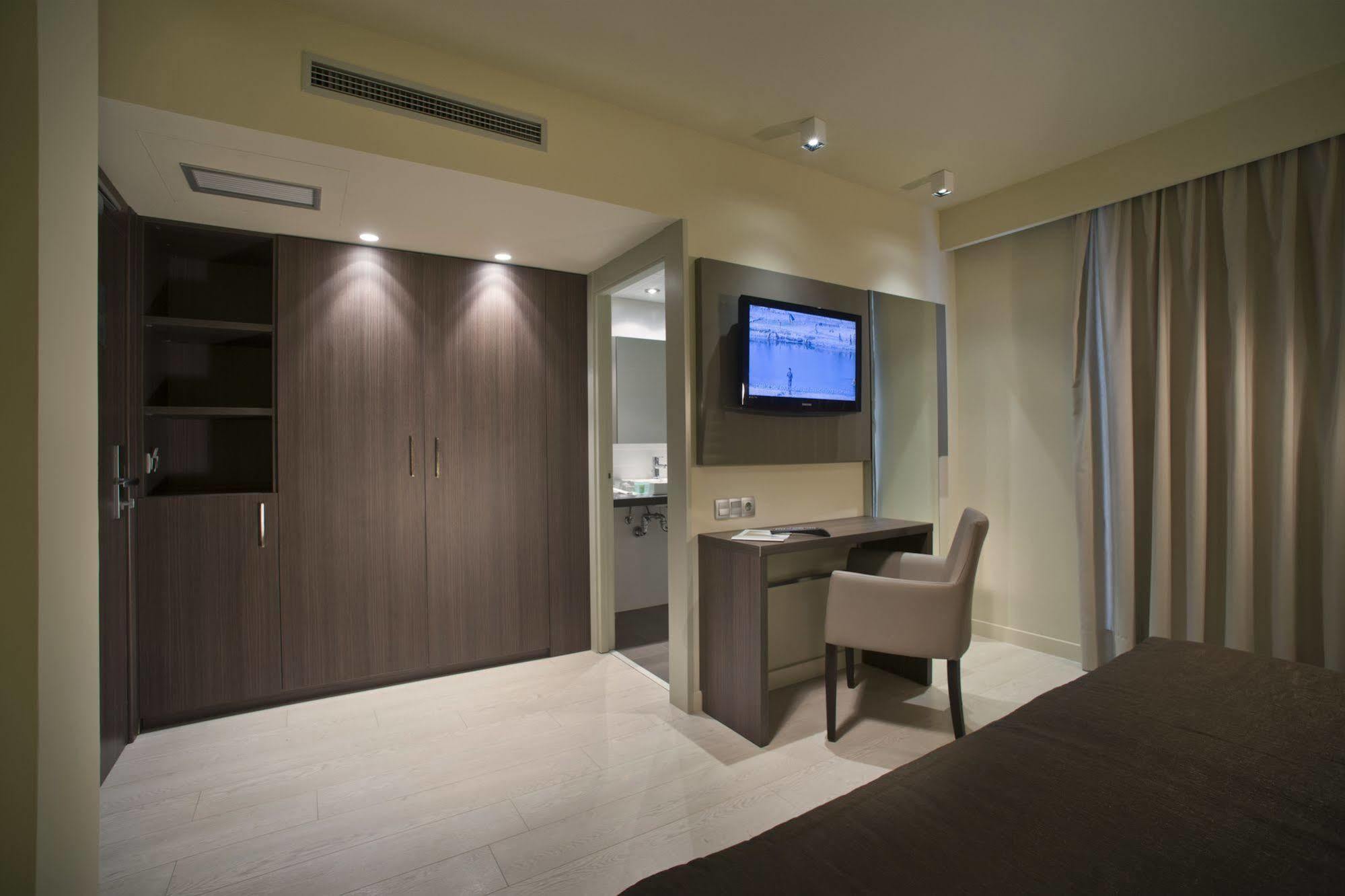 Hotel Spa Mediterraneo Park ロザス エクステリア 写真